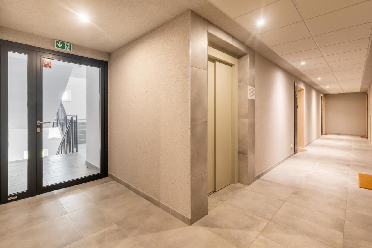 Apartament Deluxe Platany C38 By Renters Apartment โควอบเซก ภายนอก รูปภาพ